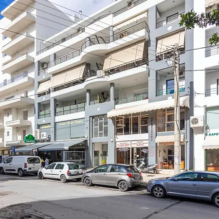 Spacious Downtown Two Bedroom With Private Parking Heraklion (Crete)