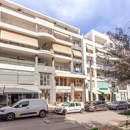 Casa Civique A Modern With Balcony, Parking, Aircon & Elevator * Iraklio